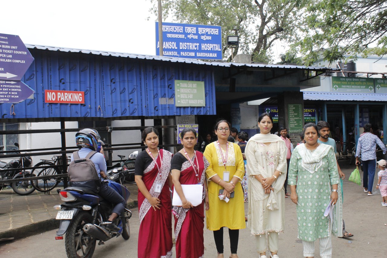 Faculty and students at the Annapurna Health Point clinical posting