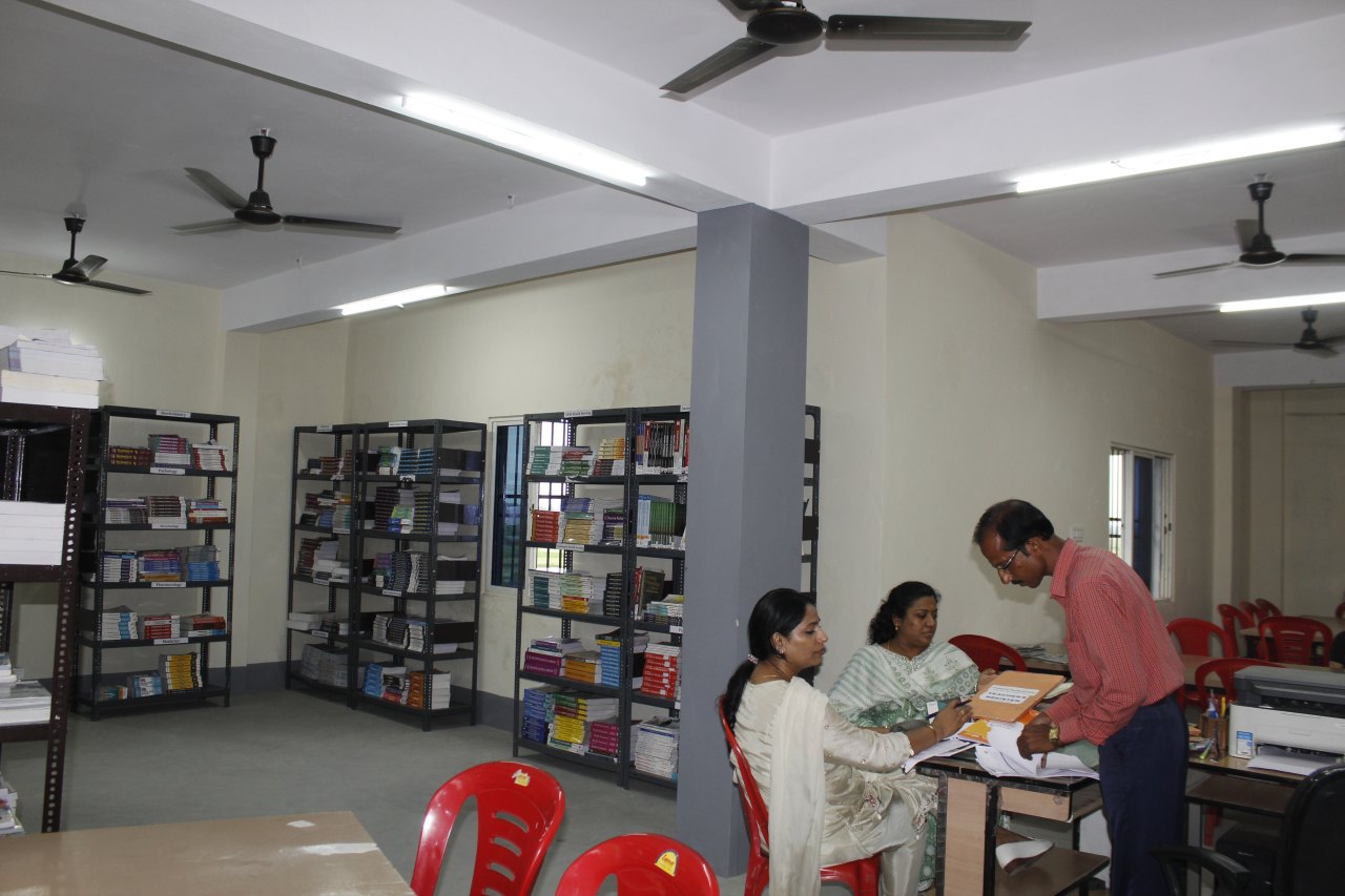 Library at Annapurna Nursing Institute with subject-wise nursing collections