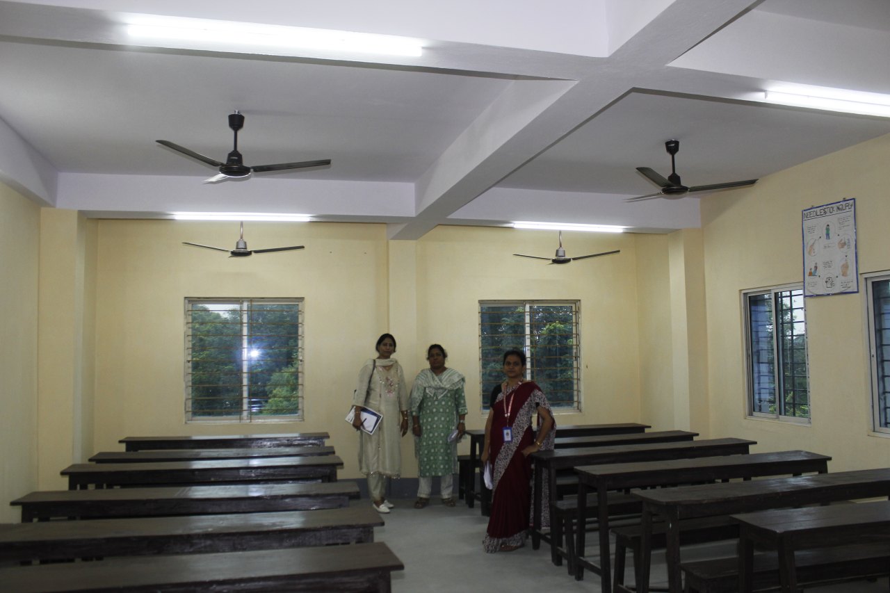 Bench-seated classroom at Annapurna Nursing Institute, Durgapur